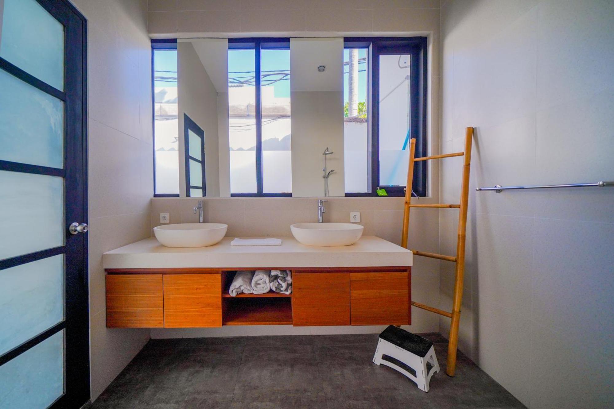 Eldborg Villas Seminyak Екстериор снимка