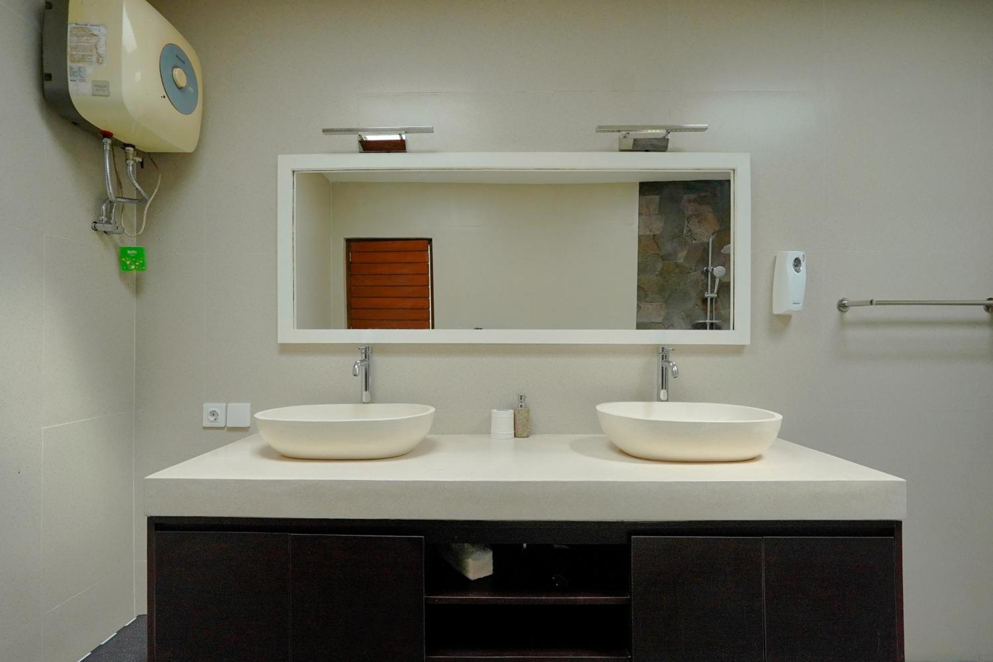 Eldborg Villas Seminyak Стая снимка