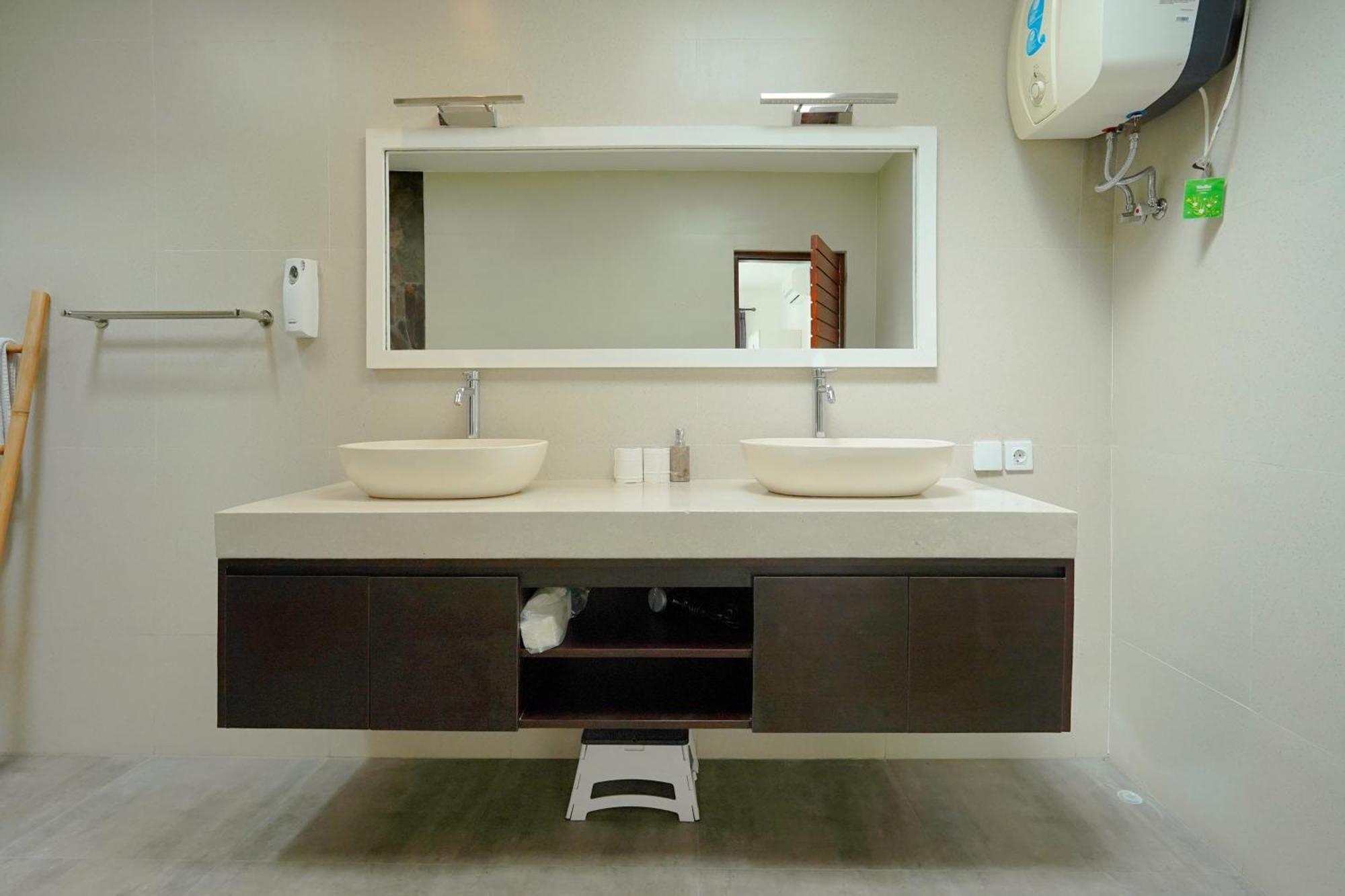 Eldborg Villas Seminyak Екстериор снимка